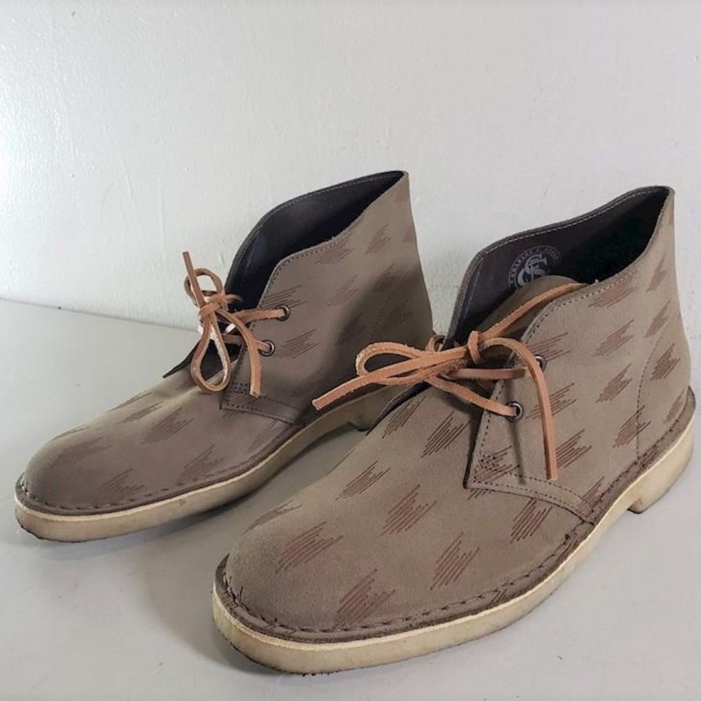 Clarks Original's Patterned Suede Desert Boots - 7.5